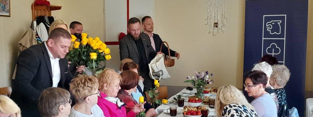 Dzień Matki w Klubie Seniora